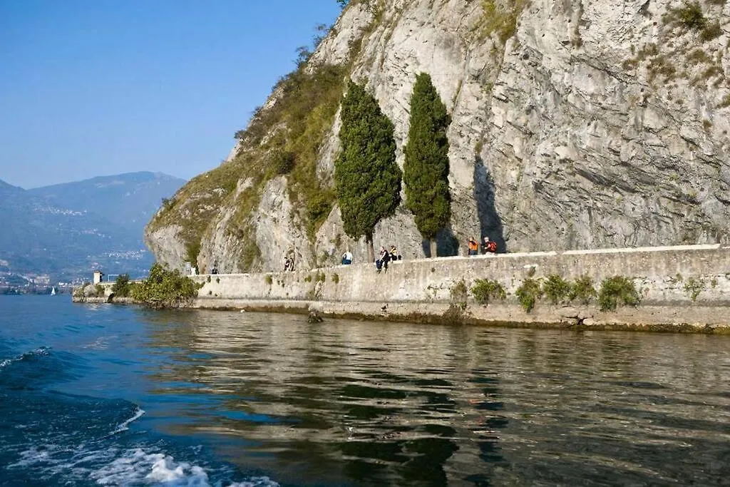 Casa Savia, Vacanze Lago D'Iseo Пизонье